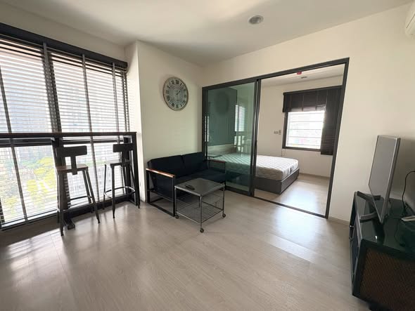 room interior of Rhythm Asoke 2