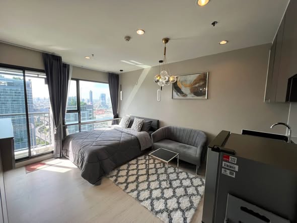 bedroom of Rhythm Asoke