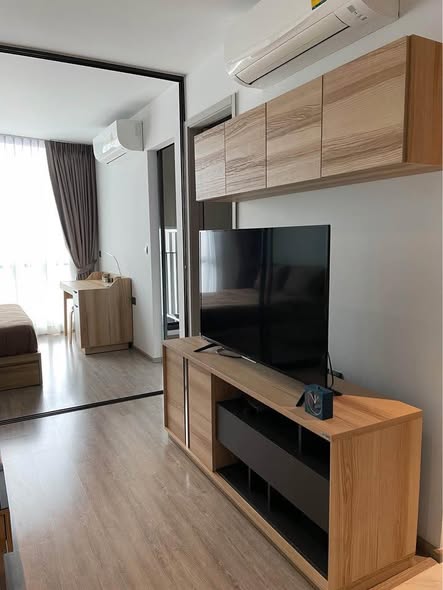 room interior of RHYTHM Ekkamai