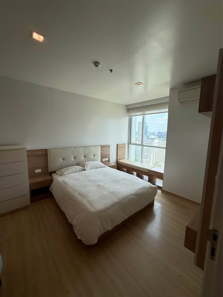 bedroom of RHYTHM Phahon-Ari