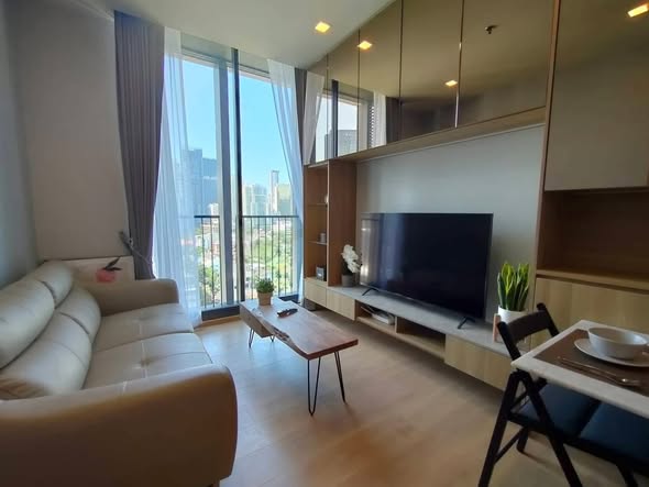 living room of RHYTHM Phahon-Ari
