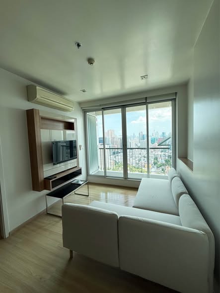 living room and room interior of RHYTHM Phahon-Ari