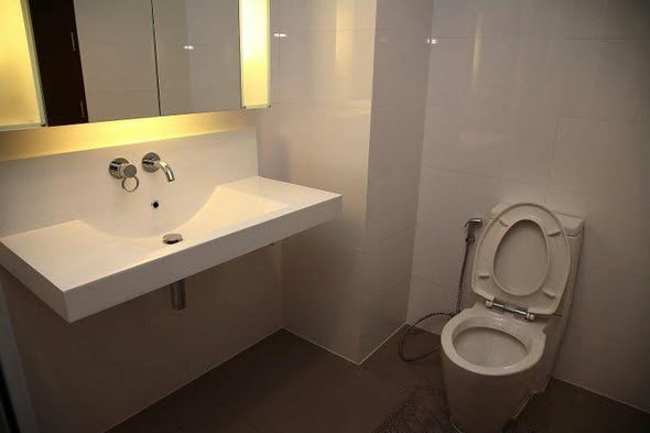 bathroom of RHYTHM Ratchada