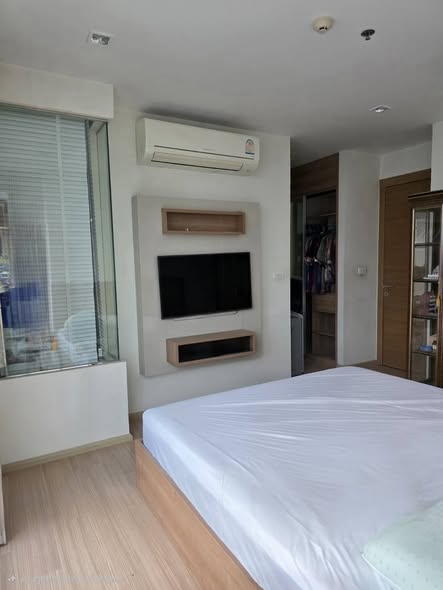 bedroom of RHYTHM Ratchada-Huaykwang