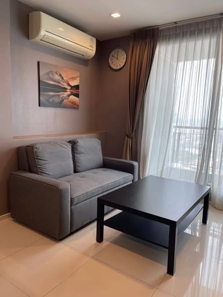 bedroom and living room of RHYTHM Ratchada-Huaykwang