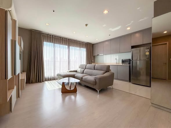 bedroom and living room and room interior of Rhythm Sukhumvit 36-38