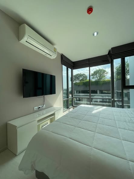 bedroom of Rhythm Sukhumvit 42