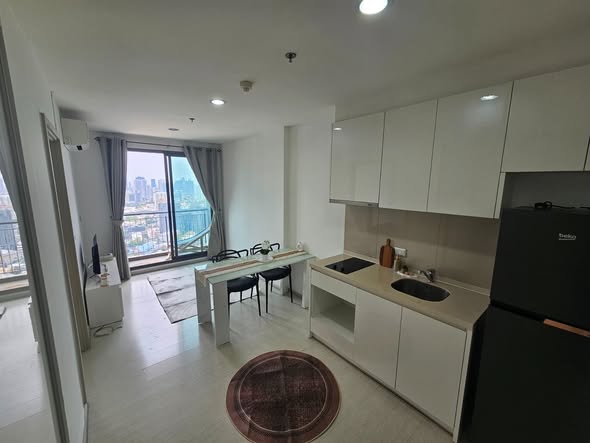 Rhythm Sukhumvit 42