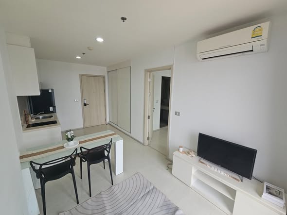 Rhythm Sukhumvit 42