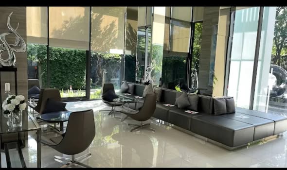 living room of Rhythm Sukhumvit 42