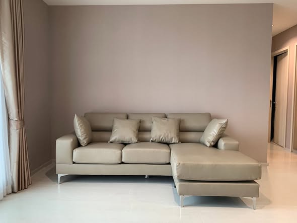 living room of Rhythm Sukhumvit 42