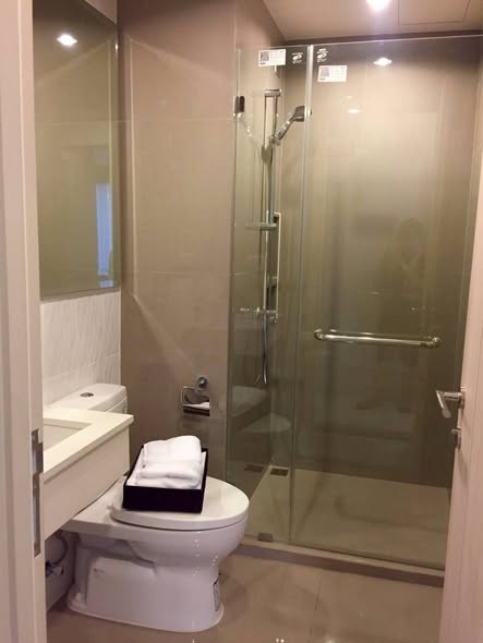 room interior and bathroom of Rhythm Sukhumvit 42