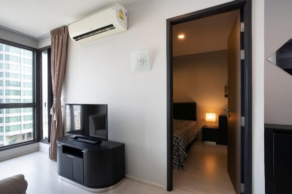 bedroom of RHYTHM Sukhumvit 44/1