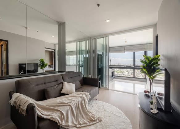 living room of RHYTHM Sukhumvit 44/1