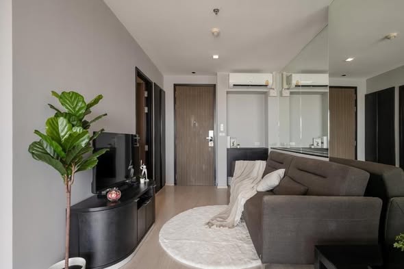 living room of RHYTHM Sukhumvit 44/1