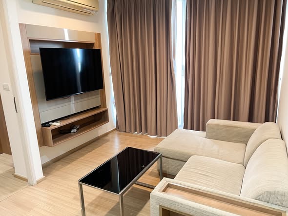 bedroom and living room of Rhythm Sukhumvit 50