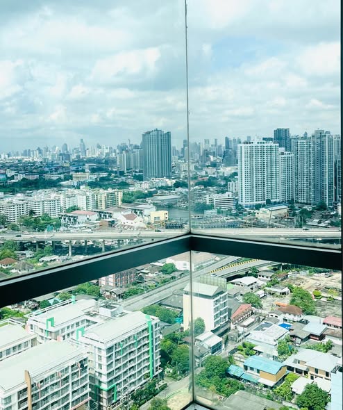 Rhythm Sukhumvit 50