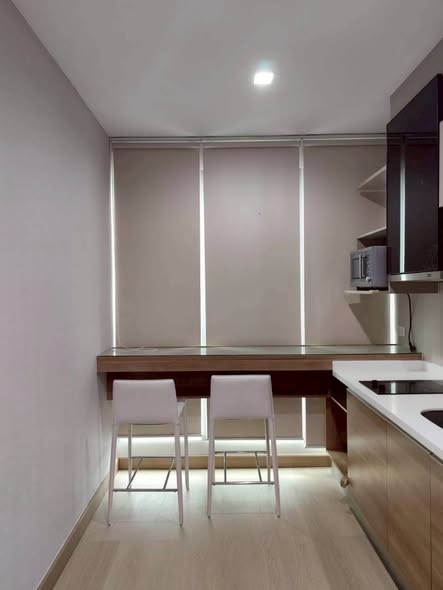 room interior and bathroom of Rhythm Sukhumvit 50