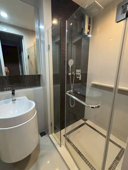 room interior and bathroom of Rhythm Sukhumvit 50