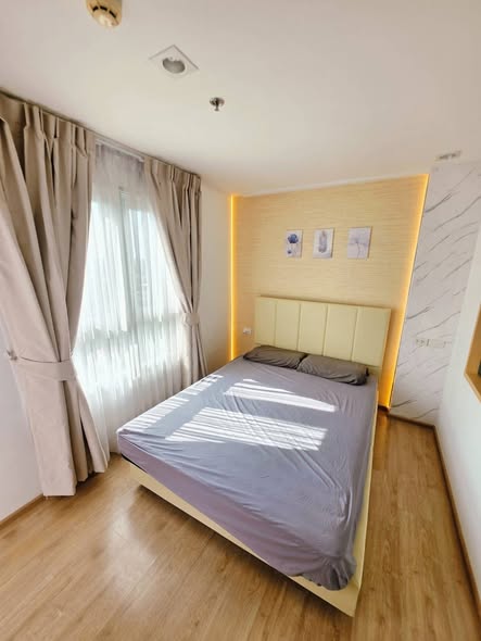 bedroom of Rich Park Chao Phraya