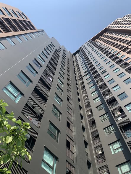 fire escape of Rich Point @BTS Wutthakat