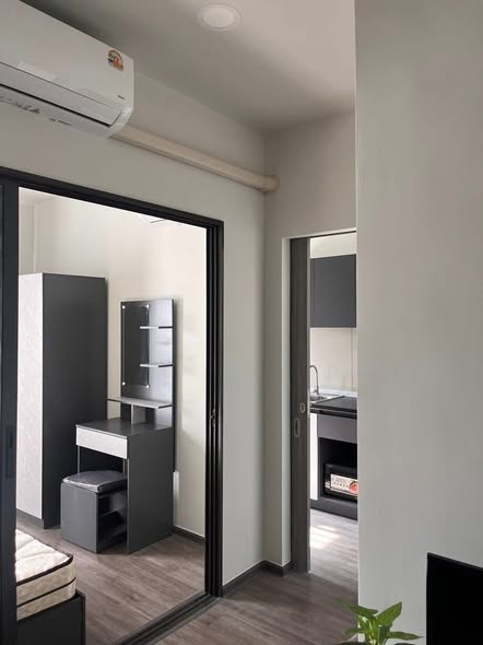 room interior of Rich Point @BTS Wutthakat