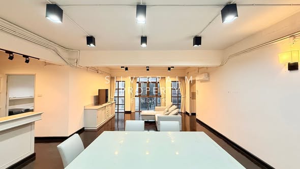 Richmond Hills Residence Thonglor 25