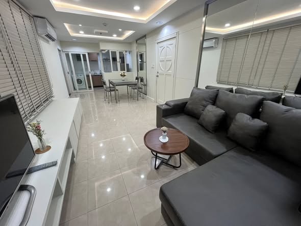 living room of River Heaven- Charoen Krung