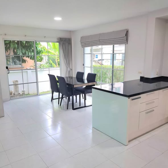 room interior and kitchen of บ้านคนสวย