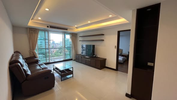 Royal Castle Sukhumvit