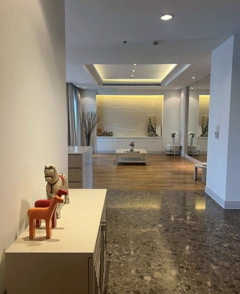 bathroom of Royal Residence Park