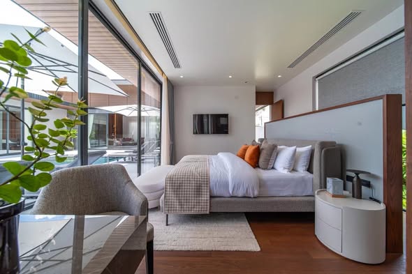 bedroom and room interior of Royal Riverside Villa