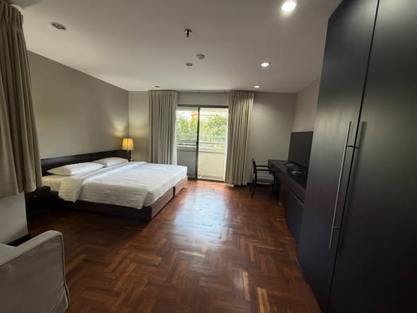 bedroom of Royce Private Residences