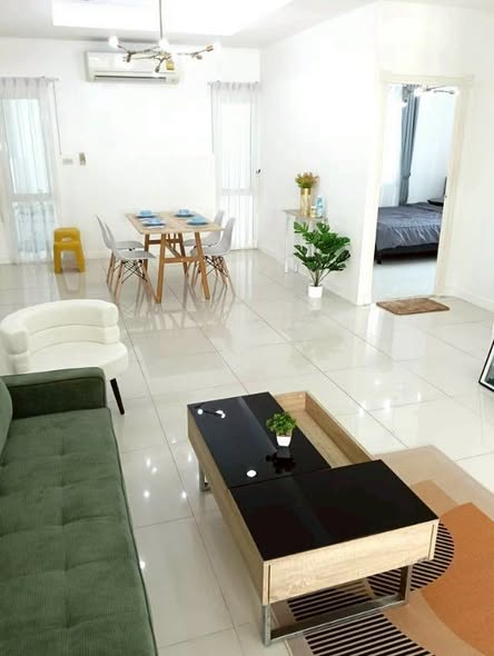 living room and room interior of Ruen Pisa Village