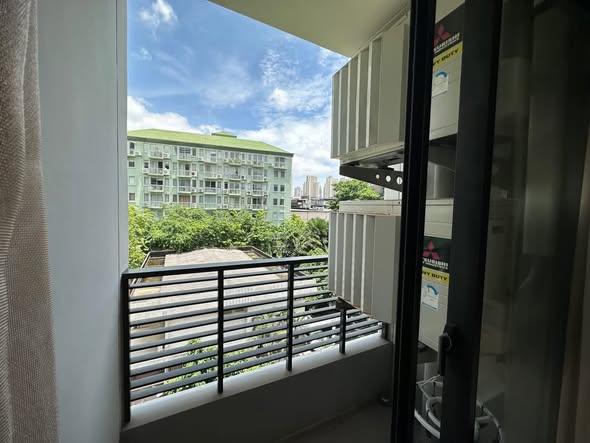 bedroom of Runesu Thonglor 5 (รูเนะสุ ทองหล่อ 5)