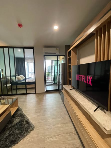 living room and room interior of RYE Condo Sukhumvit 101/1