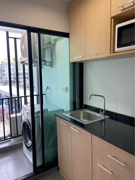 room interior of RYE Condo Sukhumvit 101/1