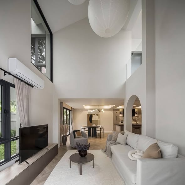 living room of Sakaya 146 Ekamai