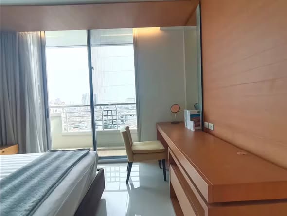 bedroom of Sathorn Prime Residence