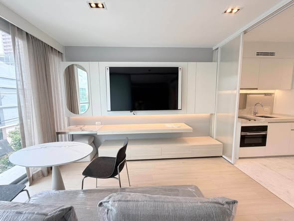 bedroom and room interior of SCOPE Promsri