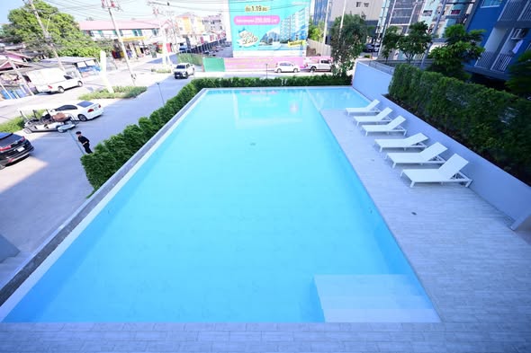 pool of SENA KITH Chalong Krung-Lat Krabang