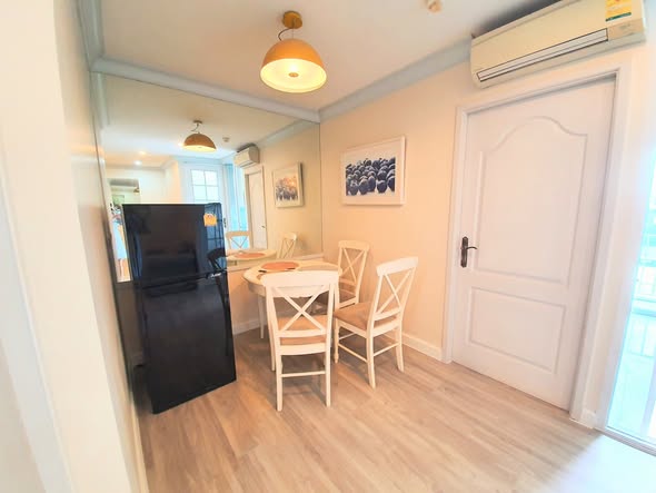Sense of London Condo