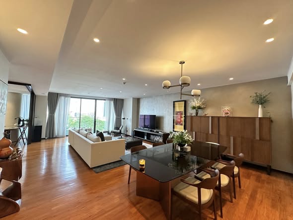 living room of Serene 57 Residence