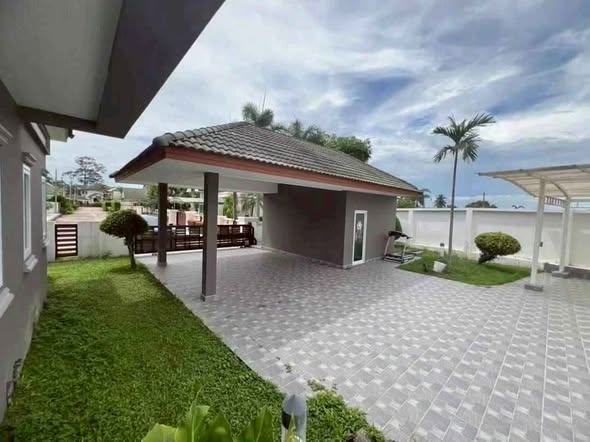 Serenity Jomtien Pool Villas