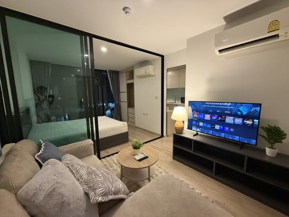 living room and bedroom and room interior of Serio Sukhumvit 50