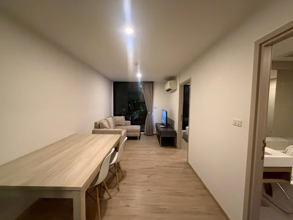 room interior of Serio Sukhumvit 50
