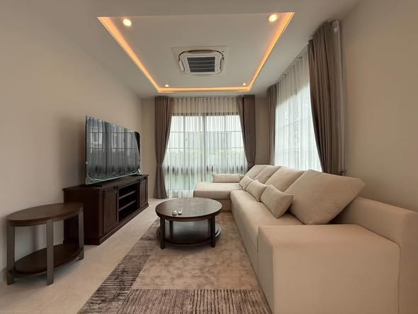 bedroom and living room of Setthasiri Bangna KM.10