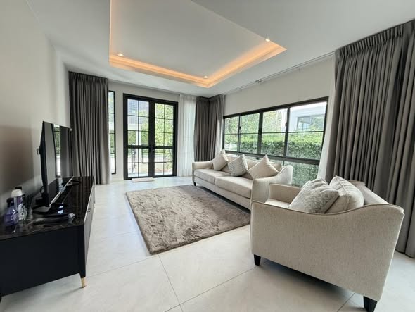 bedroom and living room of Setthasiri Bangna KM.10