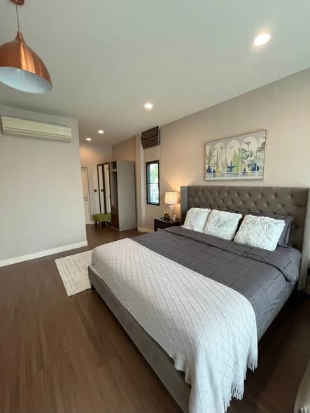 bedroom of Setthasiri Krungthep Kreetha 2