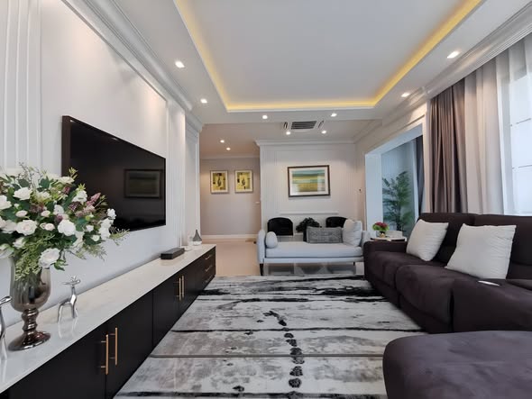 living room of เศรษฐสิริ พหล-วัชรพล Setthasiri Phahol – Watcharapol